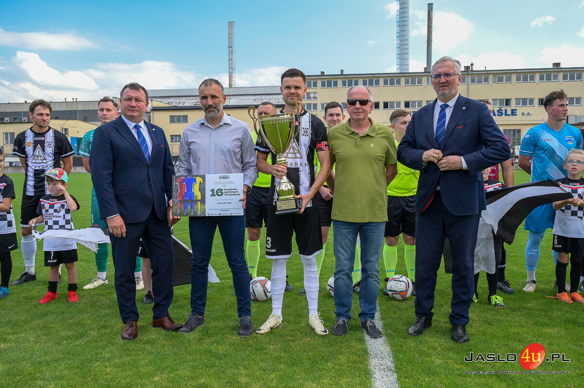 Mecz JKS Czarni 1910 Jasło - LKS Wisłok Wiśniowa (0:1)