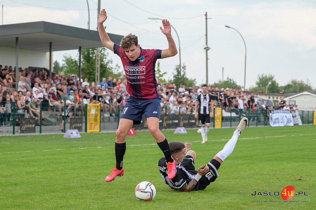 Mecz JKS Czarni 1910 Jasło - LKS Wisłok Wiśniowa (0:1)