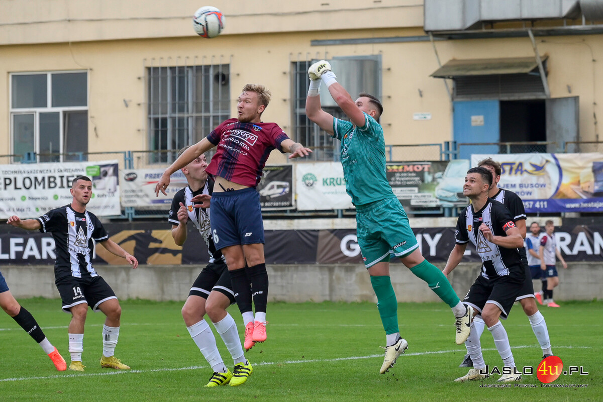 Mecz JKS Czarni 1910 Jasło - LKS Wisłok Wiśniowa (0:1)