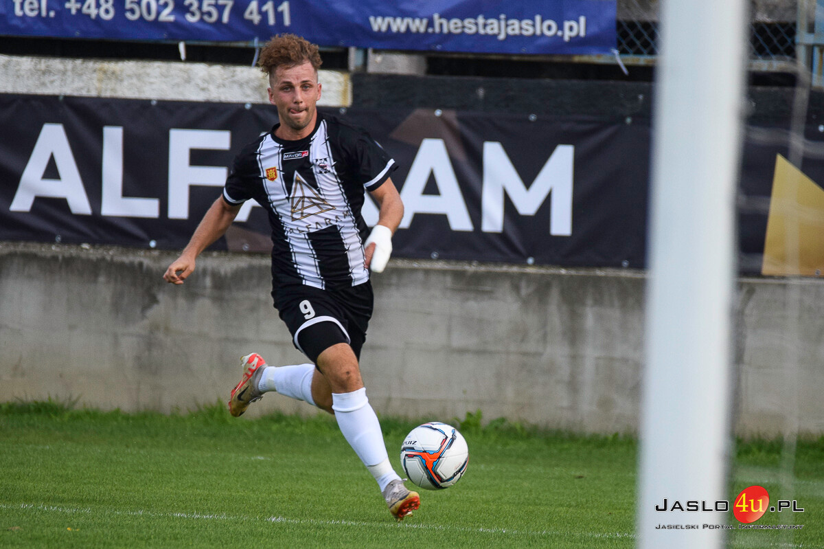 Mecz JKS Czarni 1910 Jasło - LKS Wisłok Wiśniowa (0:1)
