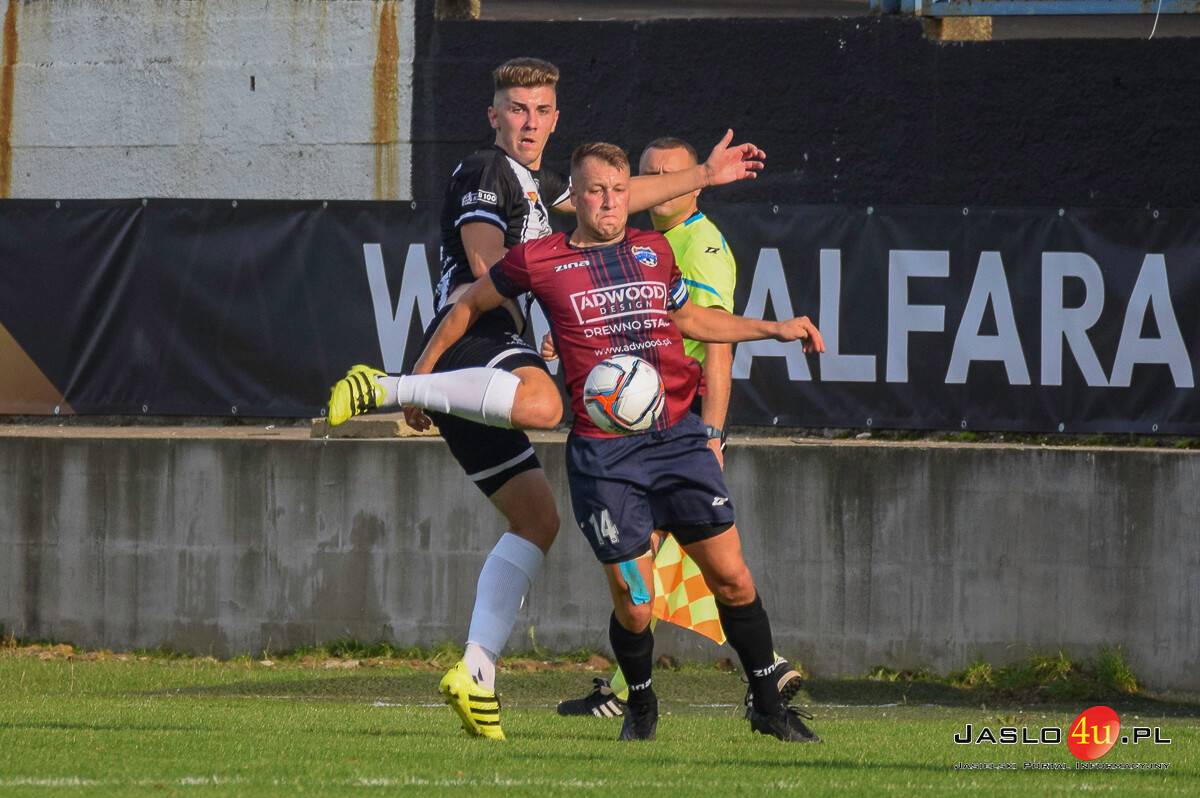 Mecz JKS Czarni 1910 Jasło - LKS Wisłok Wiśniowa (0:1)