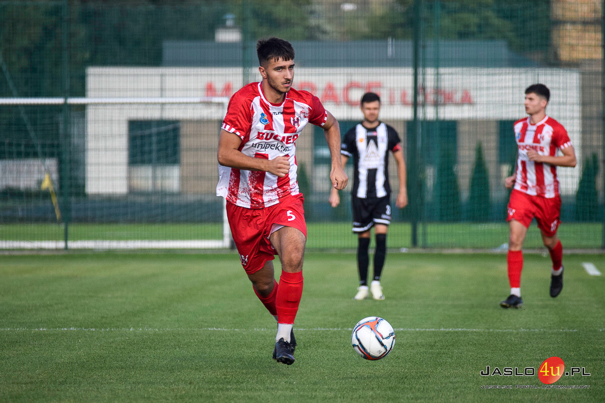 Mecz JKS Czarni 1910 Jasło - Orzeł Przeworsk (1:0)