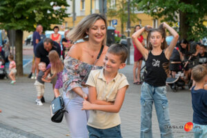 Potańcówka na jasielskim rynku