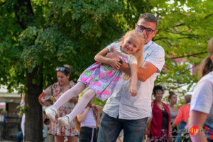 Potańcówka na jasielskim rynku