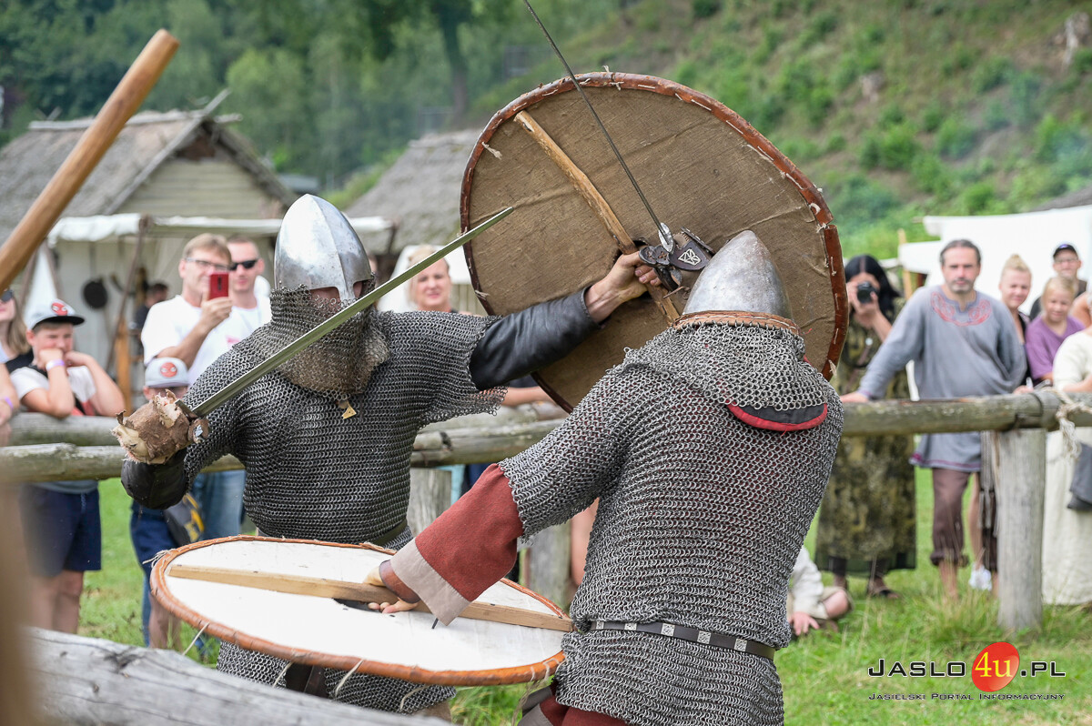 XII. Festiwal Archeologiczny Dwa Oblicza w Karpackiej Troi (niedziela)