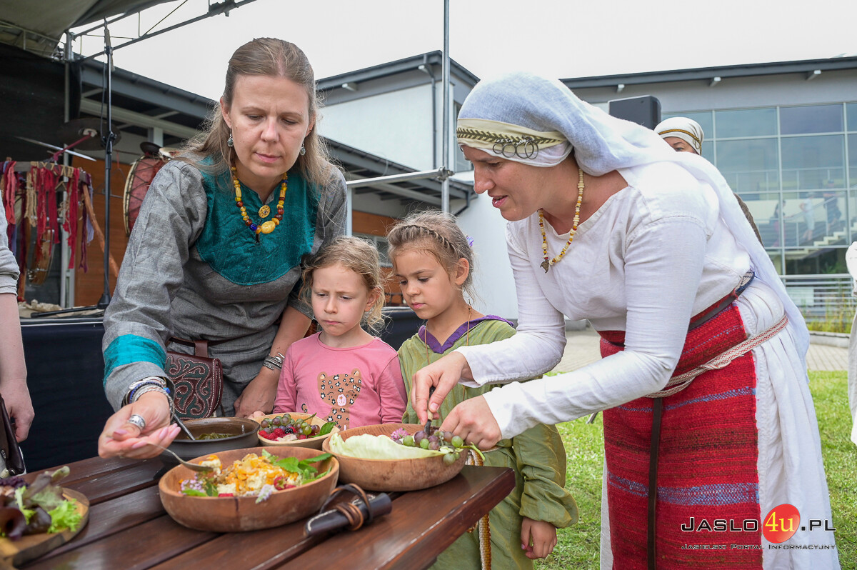 XII. Festiwal Archeologiczny Dwa Oblicza w Karpackiej Troi (niedziela)