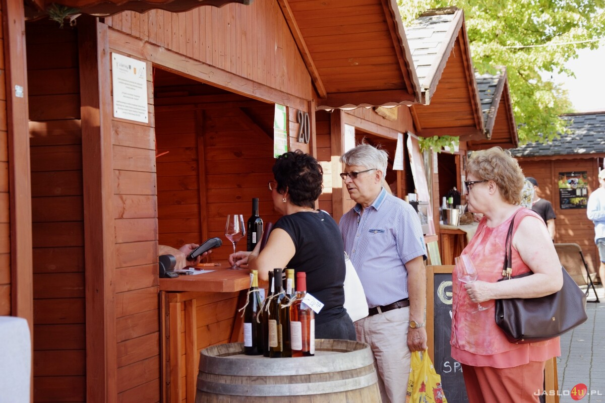 XVIII Międzynarodowe Dni Wina i Festiwal Karpackiego Sera - cz. 1
