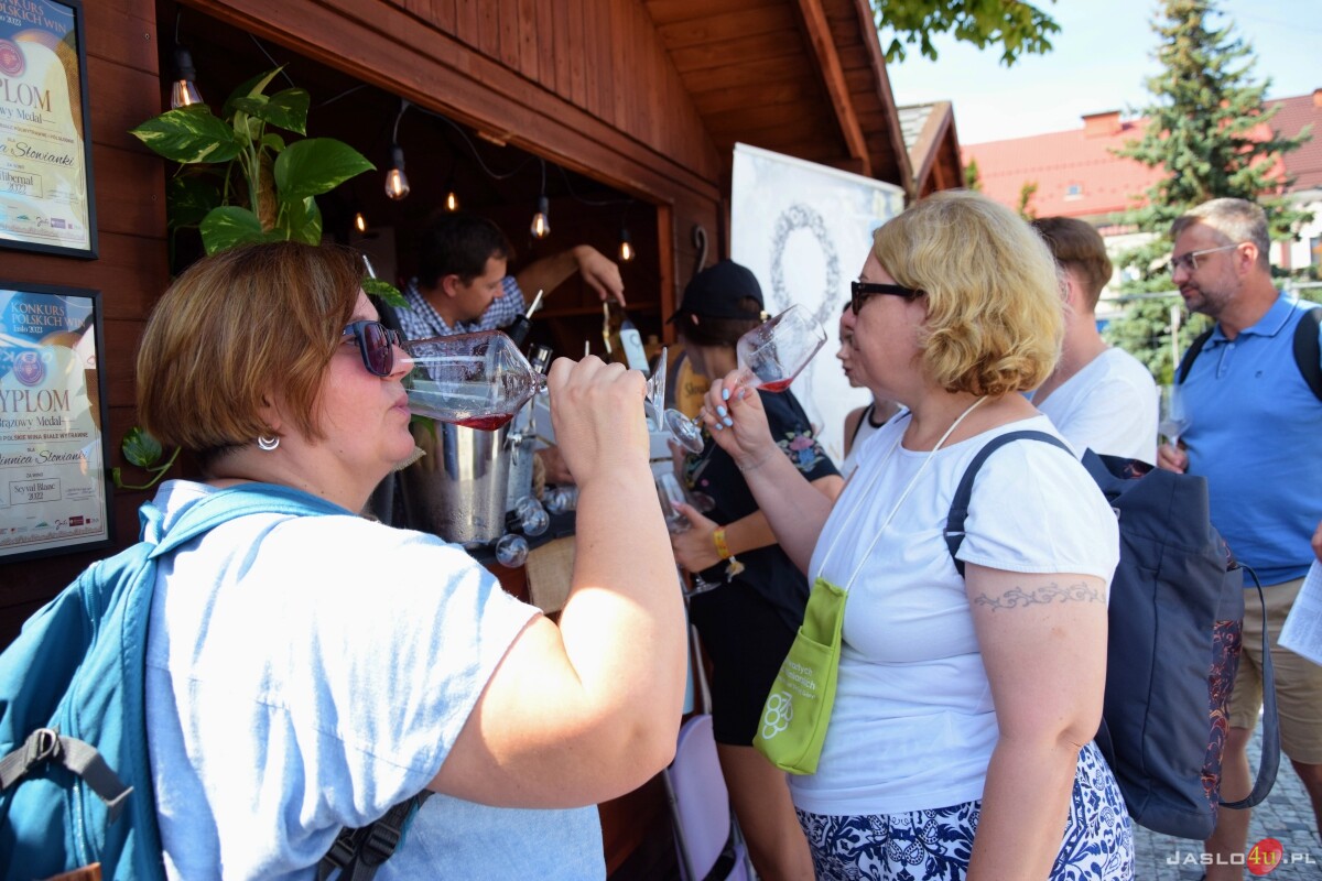 XVIII Międzynarodowe Dni Wina i Festiwal Karpackiego Sera - cz. 1
