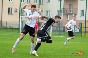 Mecz JKS Czarni 1910 Jasło - JKS Jarosław (1:1)