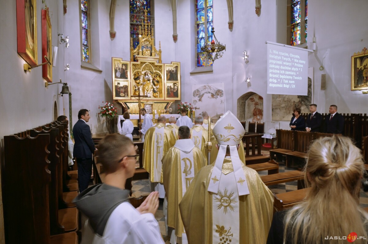 Msza św. z okazji obchodów 80 rocznicy wysiedlenia i zburzenia Jasła
