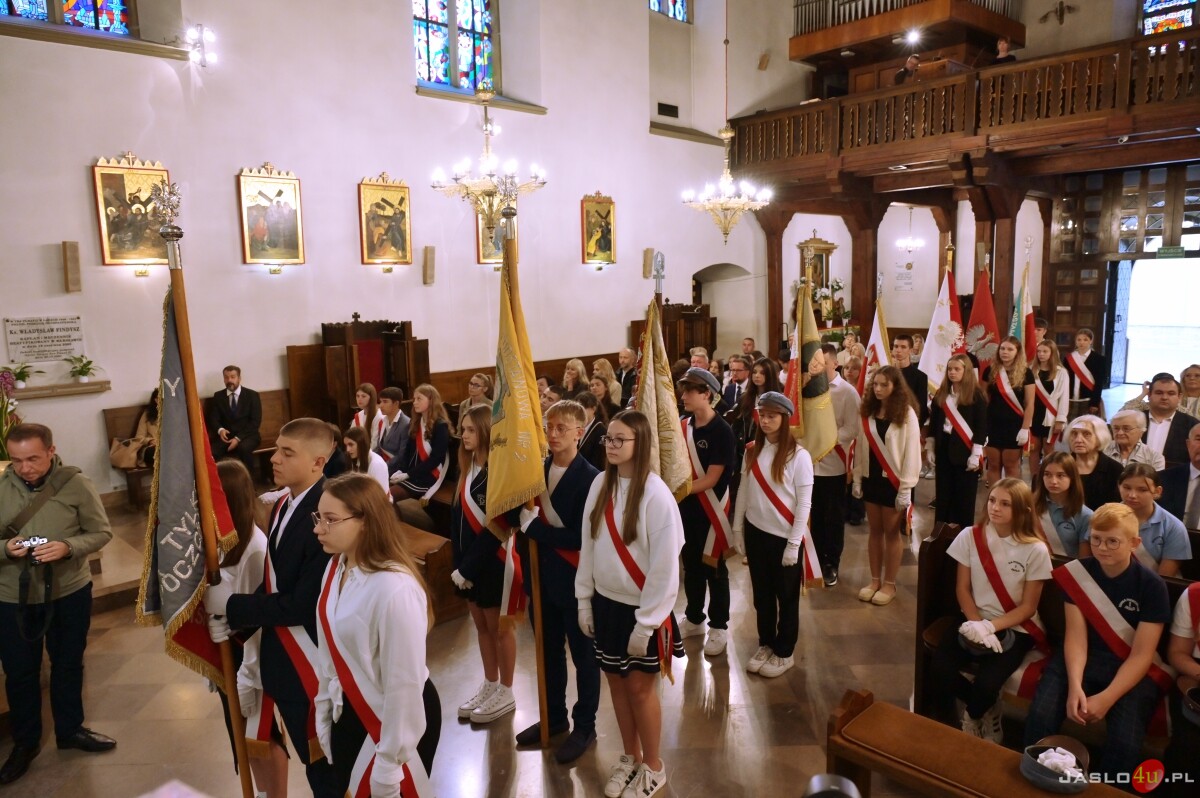 Msza św. z okazji obchodów 80 rocznicy wysiedlenia i zburzenia Jasła