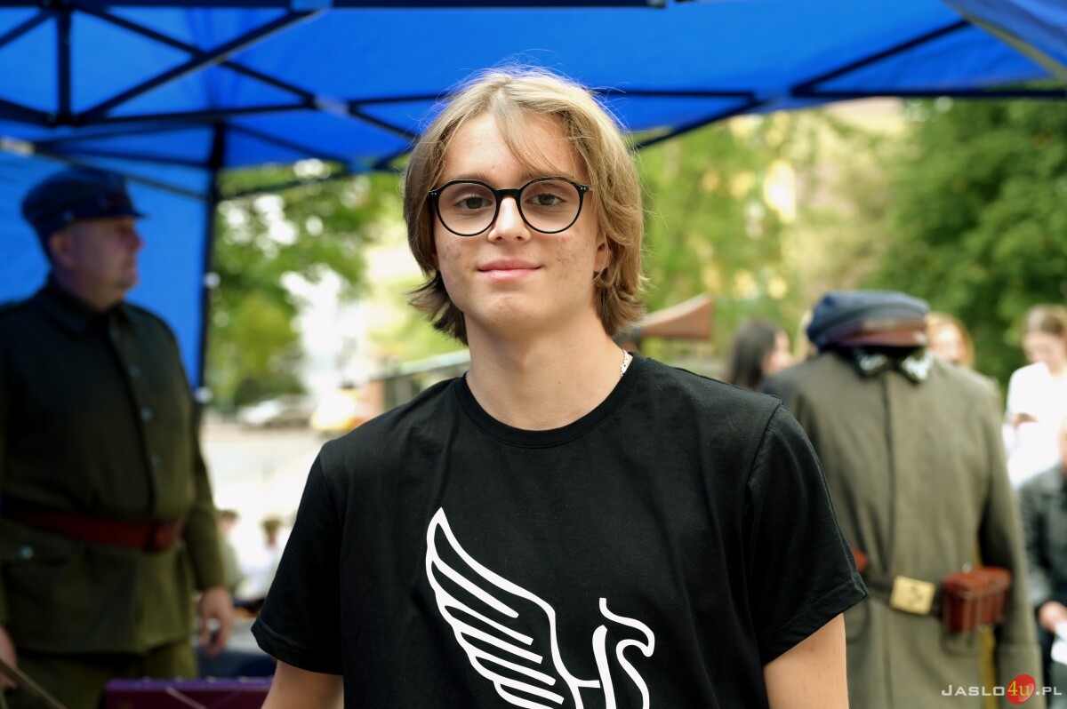 Piknik historyczny i koncert  w wykonaniu Prywatnej Szkoły Muzycznej II stopnia w Jaśle