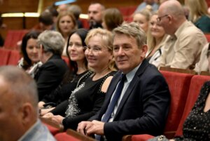 Pokaz filmu pt. "Zrównać z ziemią" w JDK