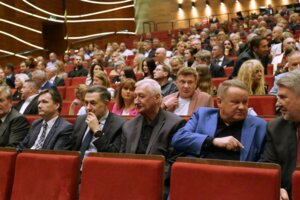 Pokaz filmu pt. "Zrównać z ziemią" w JDK