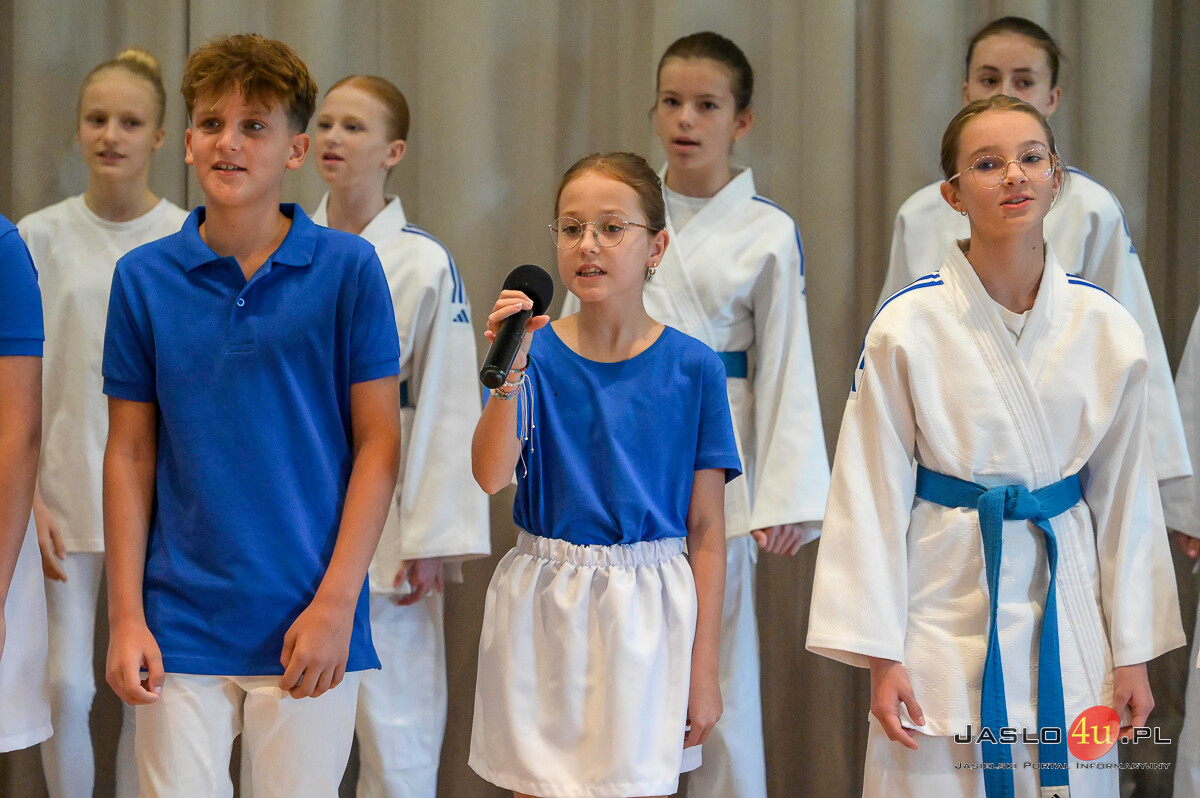 Uroczyste otwarcie Centrum Kulturalno-Sportowego w Dębowcu