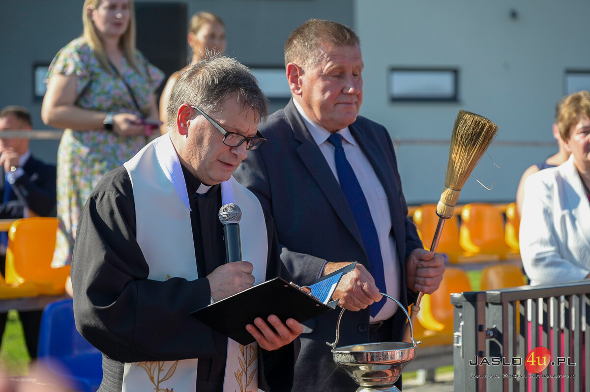 Uroczyste otwarcie Centrum Kulturalno-Sportowego w Dębowcu
