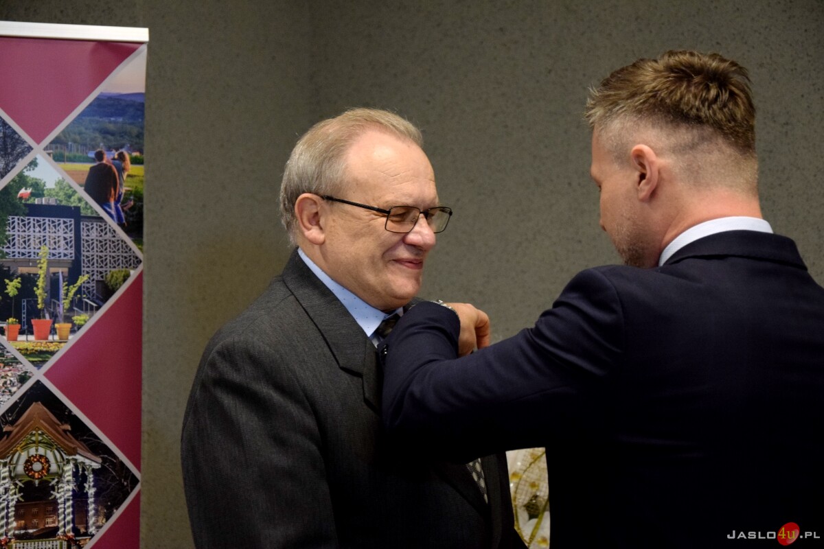Złote Gody. Burmistrz Jasła wręczył medale za Długoletnie Pożycie Małżeńskie