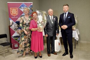 Złote Gody. Burmistrz Jasła wręczył medale za Długoletnie Pożycie Małżeńskie