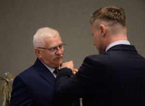 Złote Gody. Burmistrz Jasła wręczył medale za Długoletnie Pożycie Małżeńskie