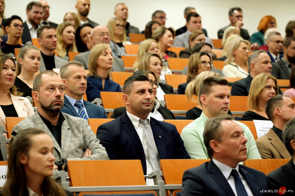 Inauguracja roku akademickiego w PANS w Krośnie