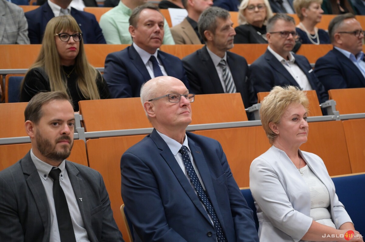 Inauguracja roku akademickiego w PANS w Krośnie