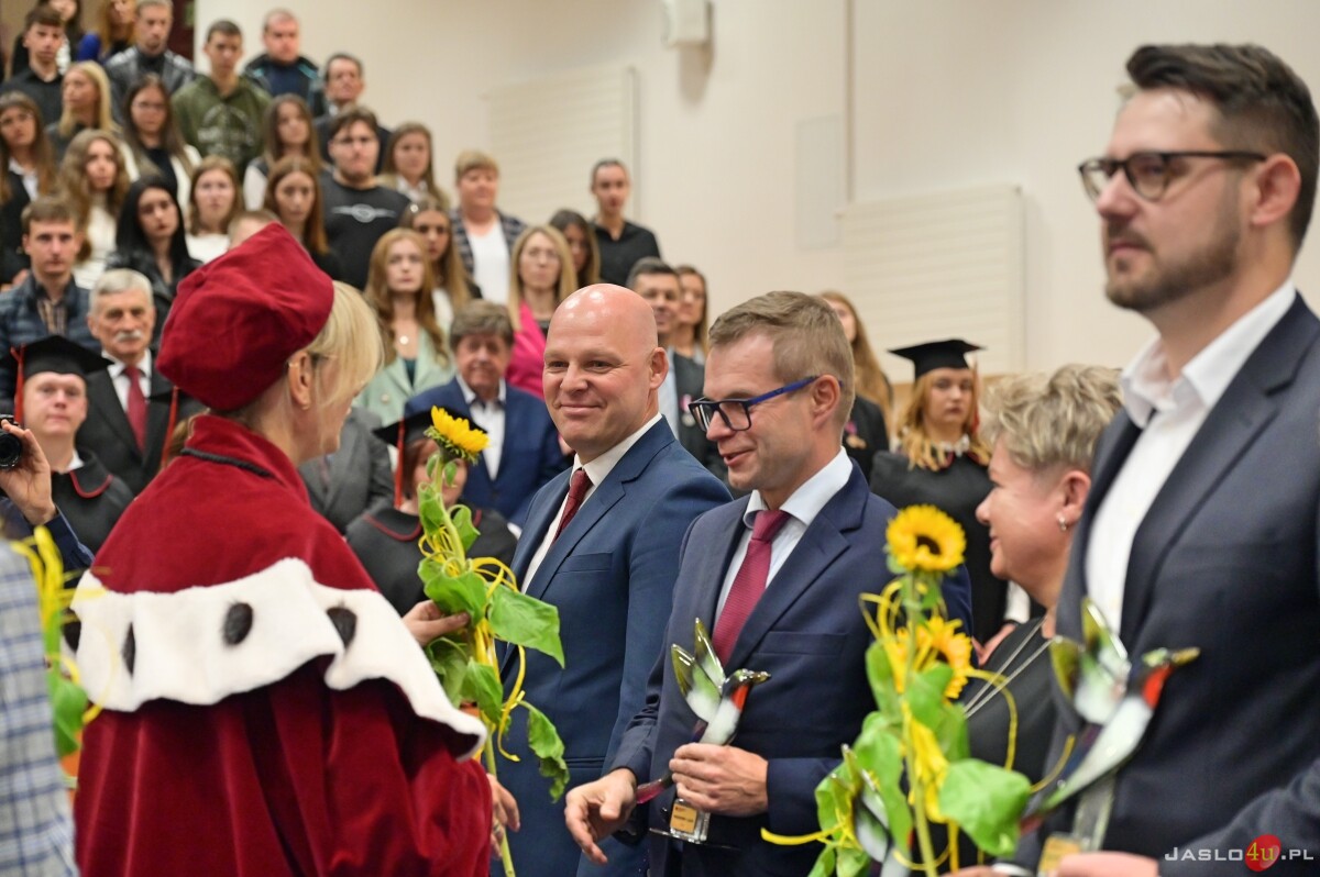 Inauguracja roku akademickiego w PANS w Krośnie