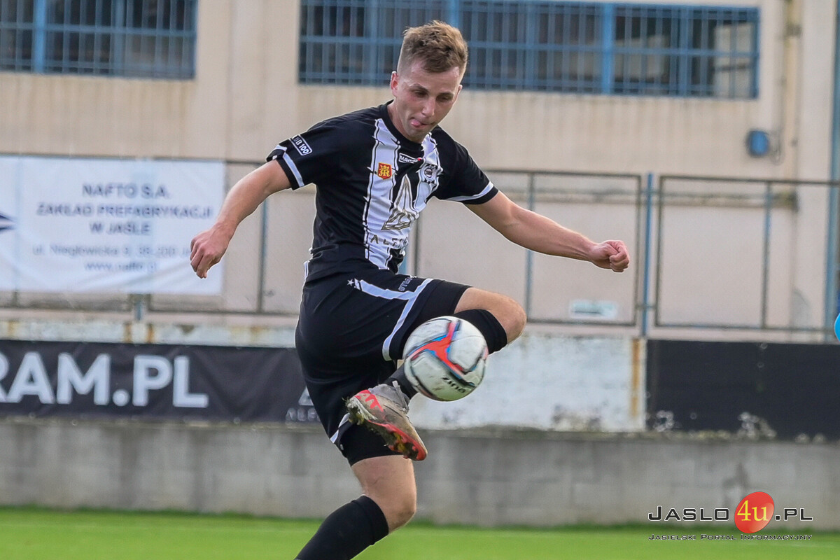 Mecz JKS Czarni 1910 Jasło - Ekoball Stal Sanok 1:1