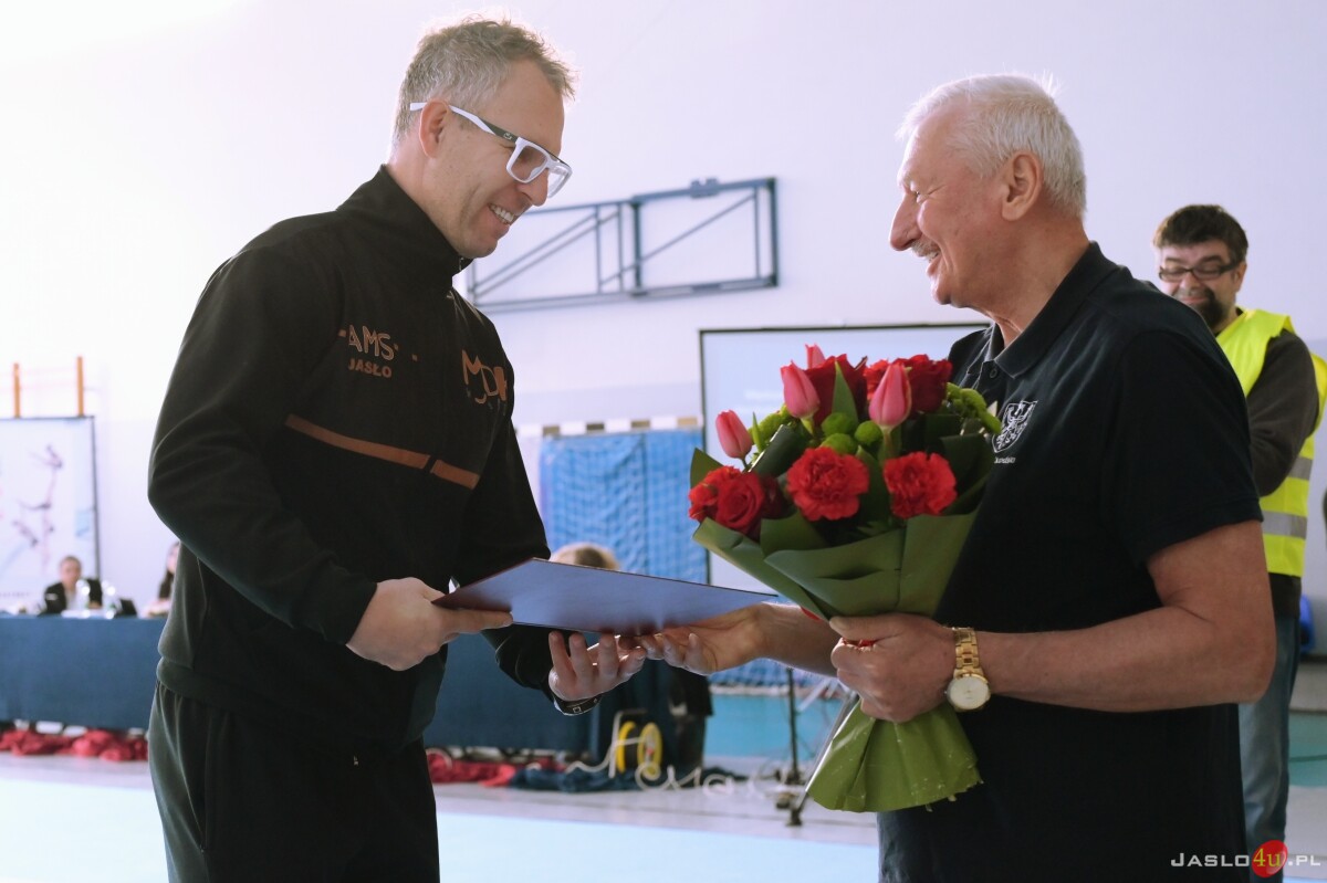 Międzywojewódzkie Mistrzostwa Młodzików w Akrobatyce Sportowej