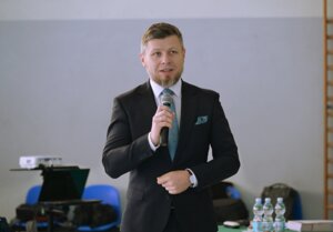 Międzywojewódzkie Mistrzostwa Młodzików w Akrobatyce Sportowej