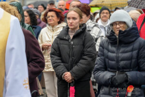 Procesja różańcowa ulicami Jasła 2024