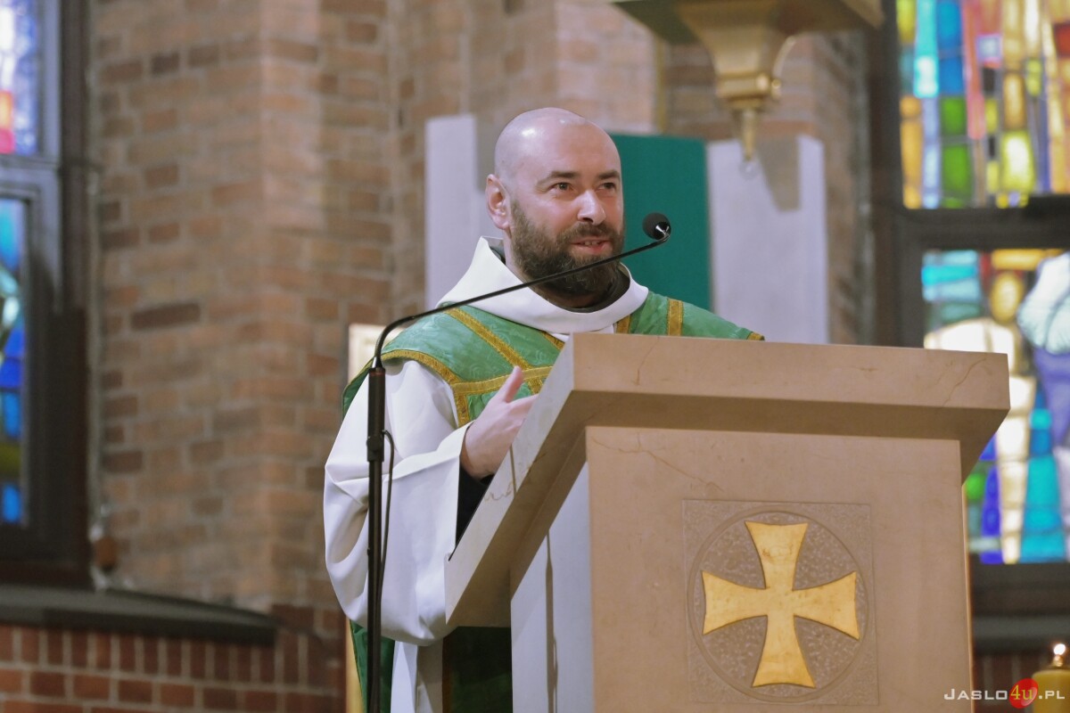 Msza św. z okazji jubileuszu 125 lat posługi franciszkanów w Jaśle