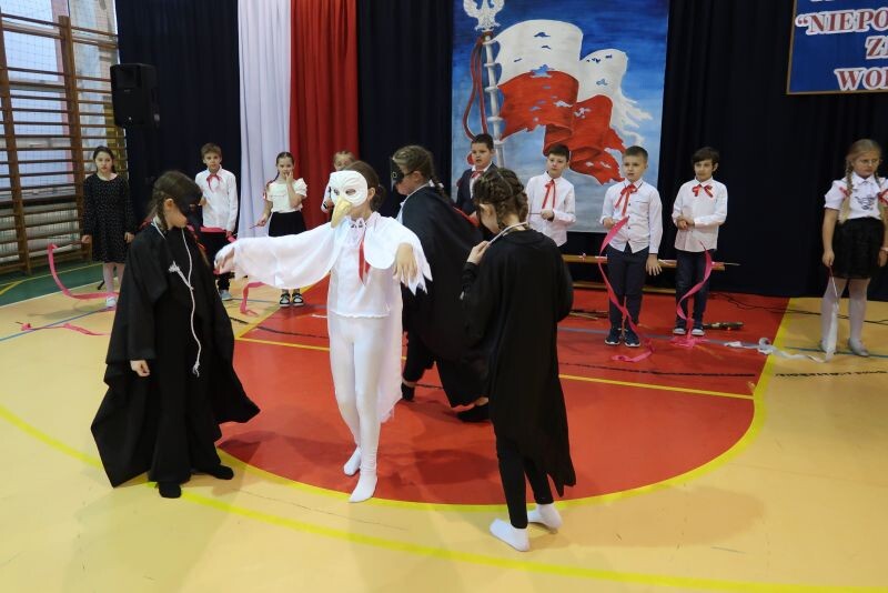 „Niepodległość znaczy Wolność” - akademia w PSP w Kołaczycach