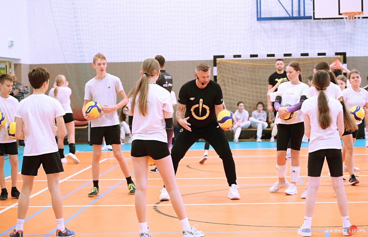 Trening siatkarski z Krzysztofem Ignaczakiem i Mileną Sadurek