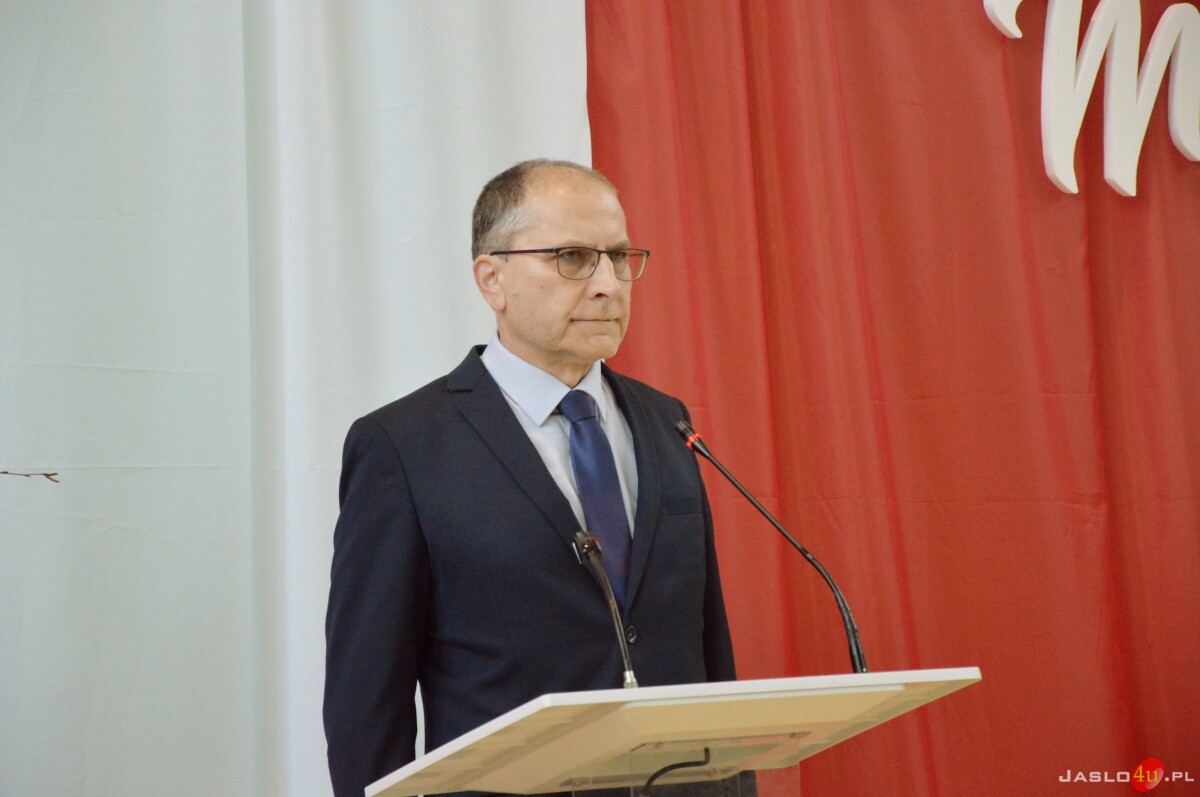 43. rocznica wprowadzenia stanu wojennego. Uroczysta akademia w ZSB w Jaśle