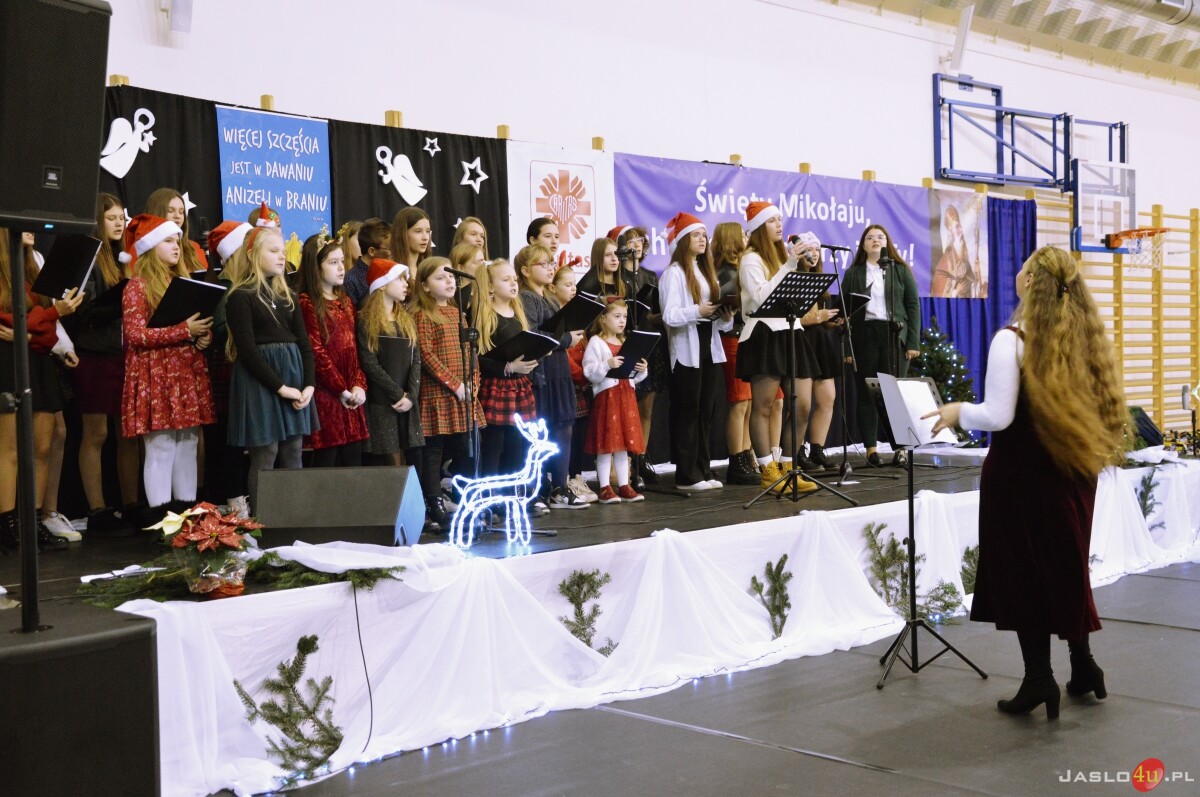 Mikołajki z Caritasem w Nowym Żmigrodzie