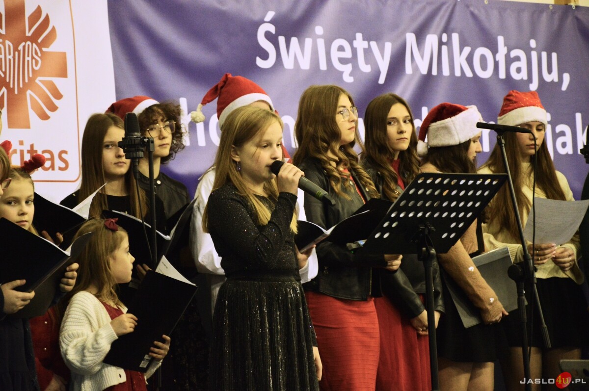 Mikołajki z Caritasem w Nowym Żmigrodzie