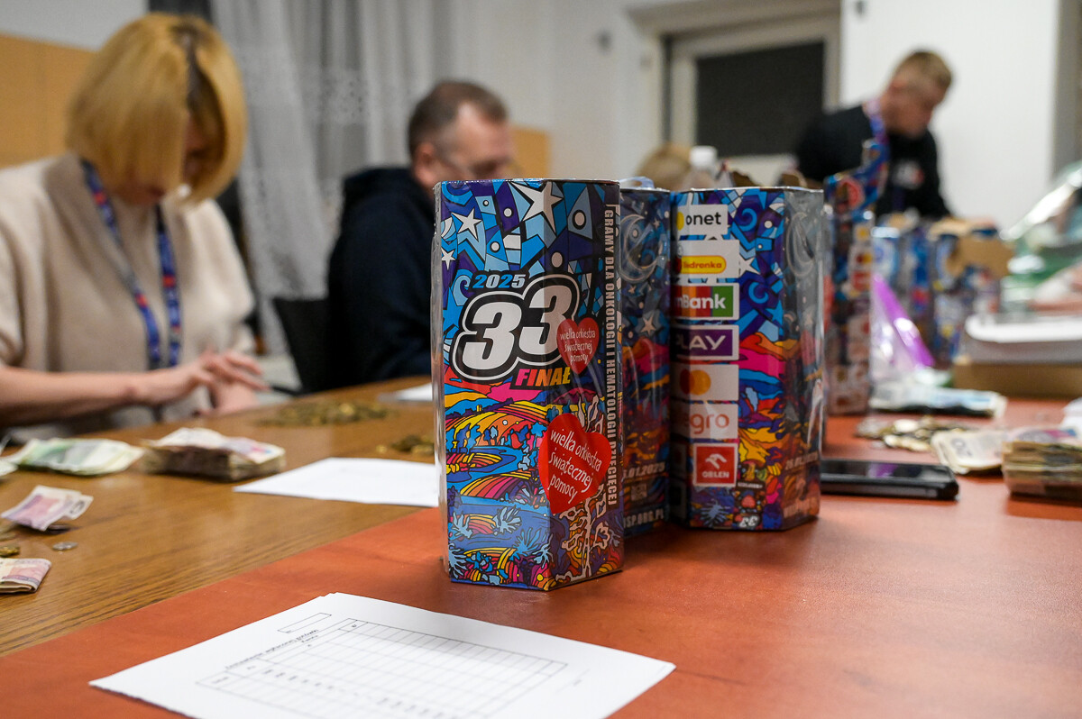 Finał WOŚP 2025 w Jaśle - wieczorne koncerty i licytacje