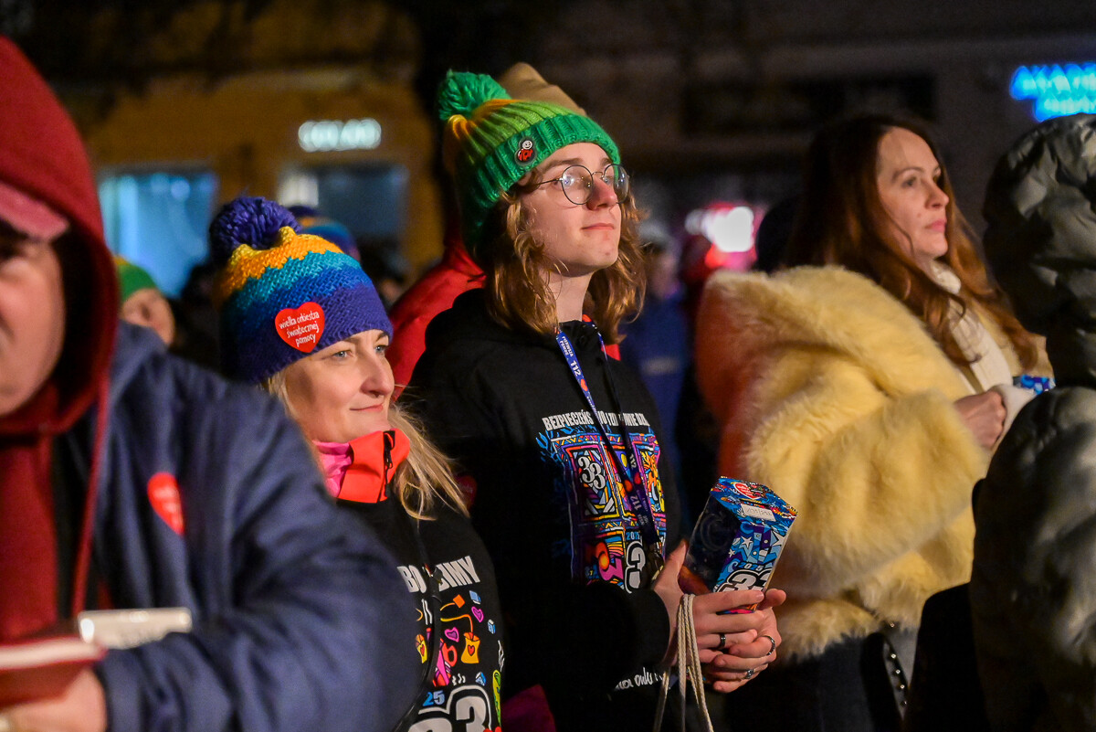 Finał WOŚP 2025 w Jaśle - wieczorne koncerty i licytacje