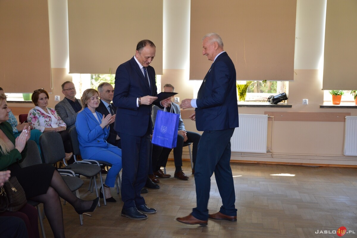 Dostosowanie LO w Kołaczycach dla osób z niepełnosprawnościami