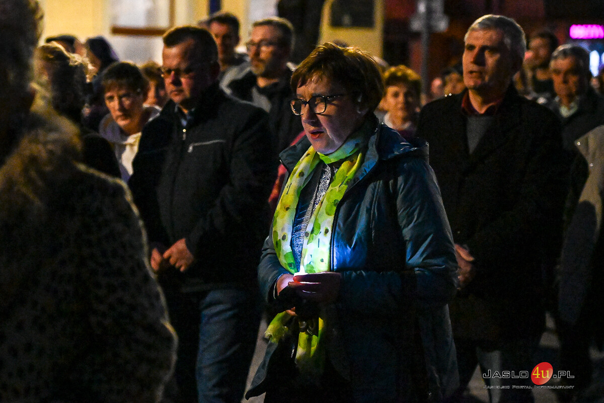 Droga Krzyżowa ulicami Jasła 2025