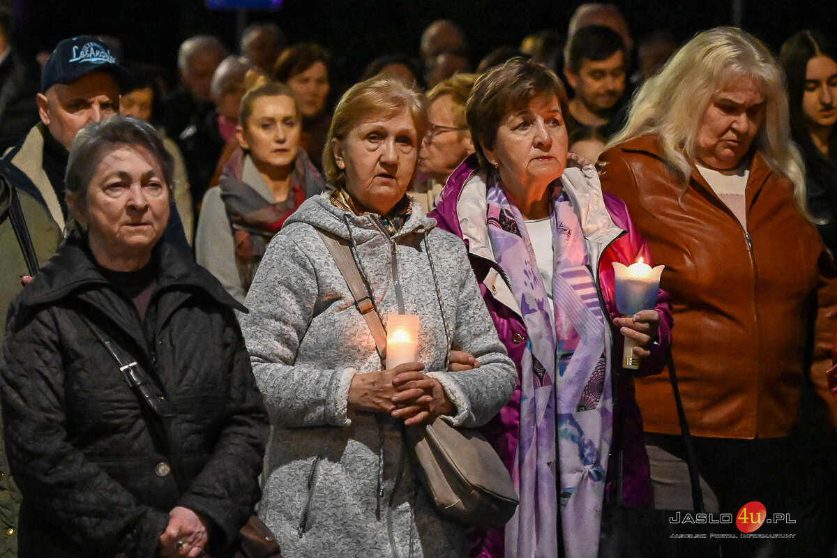 Droga Krzyżowa ulicami Jasła 2025