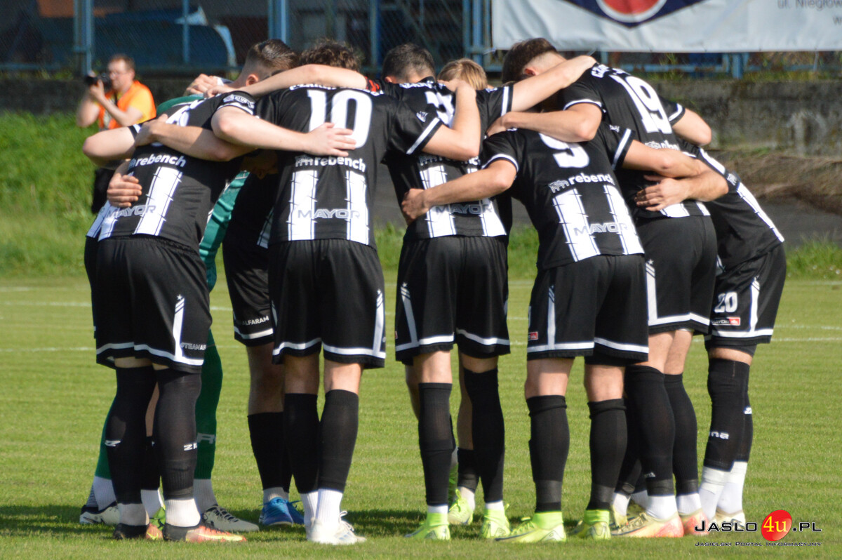 Derby Czarni Jasło - Karpaty Krosno 3:2