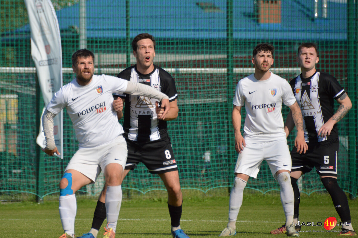Derby Czarni Jasło - Karpaty Krosno 3:2