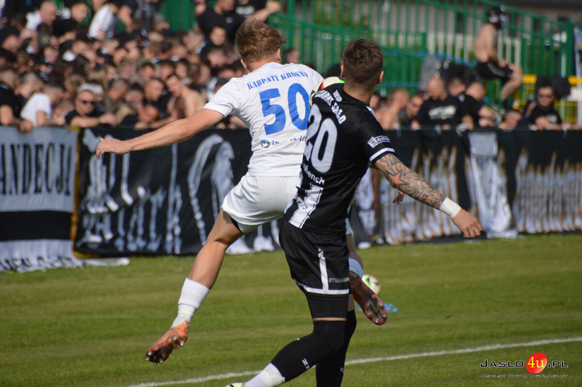 Derby Czarni Jasło - Karpaty Krosno 3:2