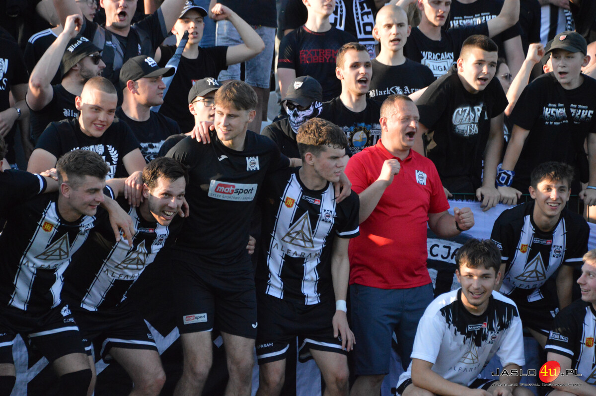 Derby Czarni Jasło - Karpaty Krosno 3:2