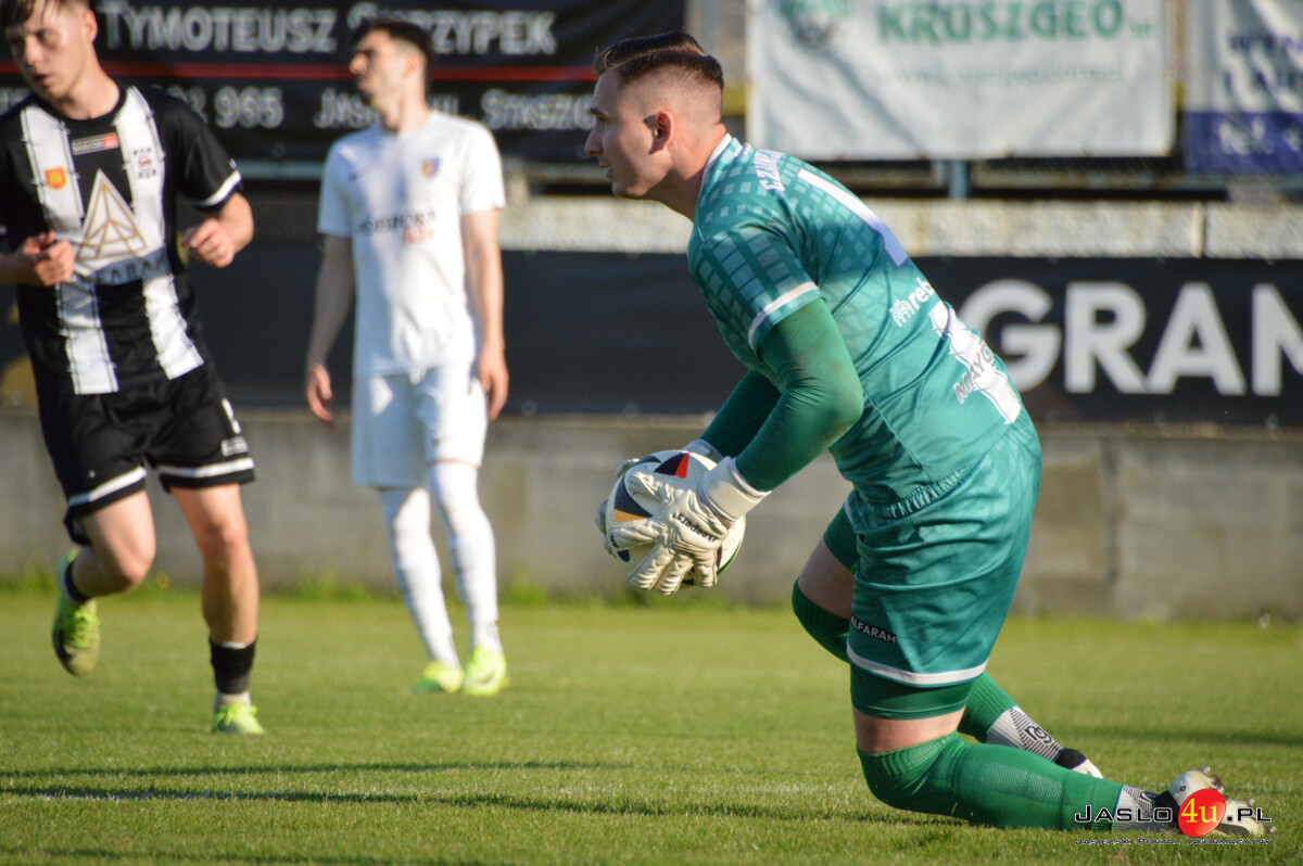 Derby Czarni Jasło - Karpaty Krosno 3:2