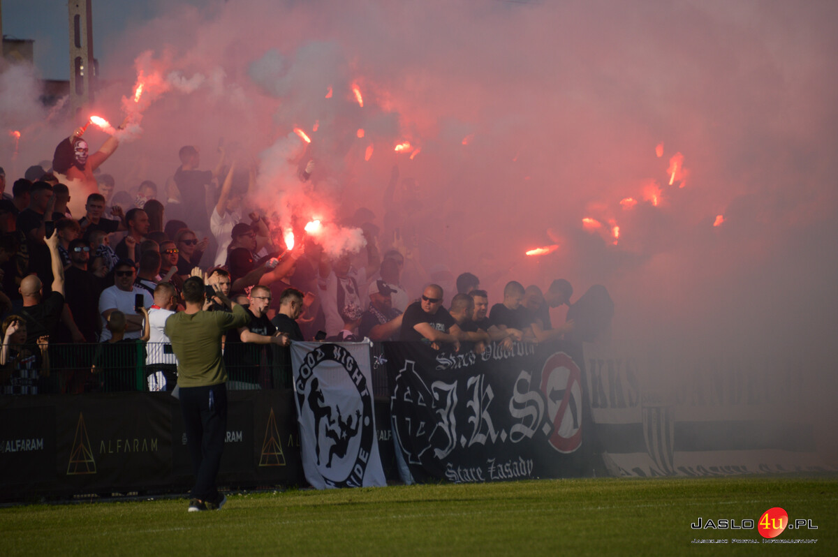 Derby Czarni Jasło - Karpaty Krosno 3:2