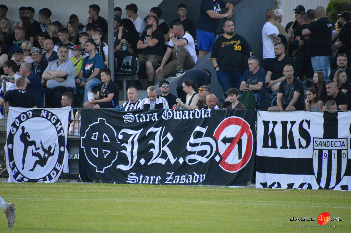 Derby Czarni Jasło - Karpaty Krosno 3:2