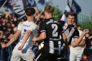Derby Czarni Jasło - Karpaty Krosno 3:2