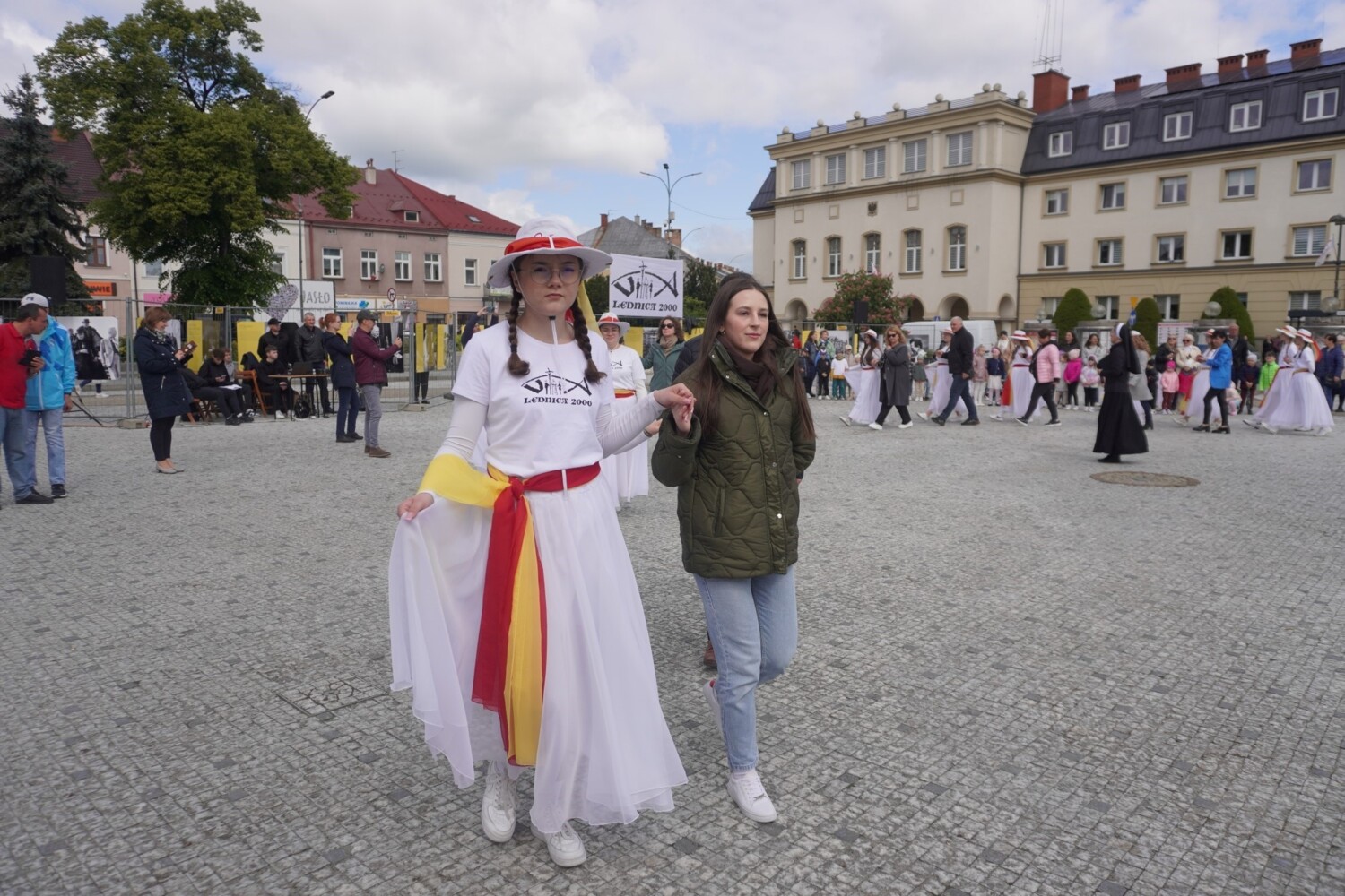 FISHMOB na jasieslkim rynku